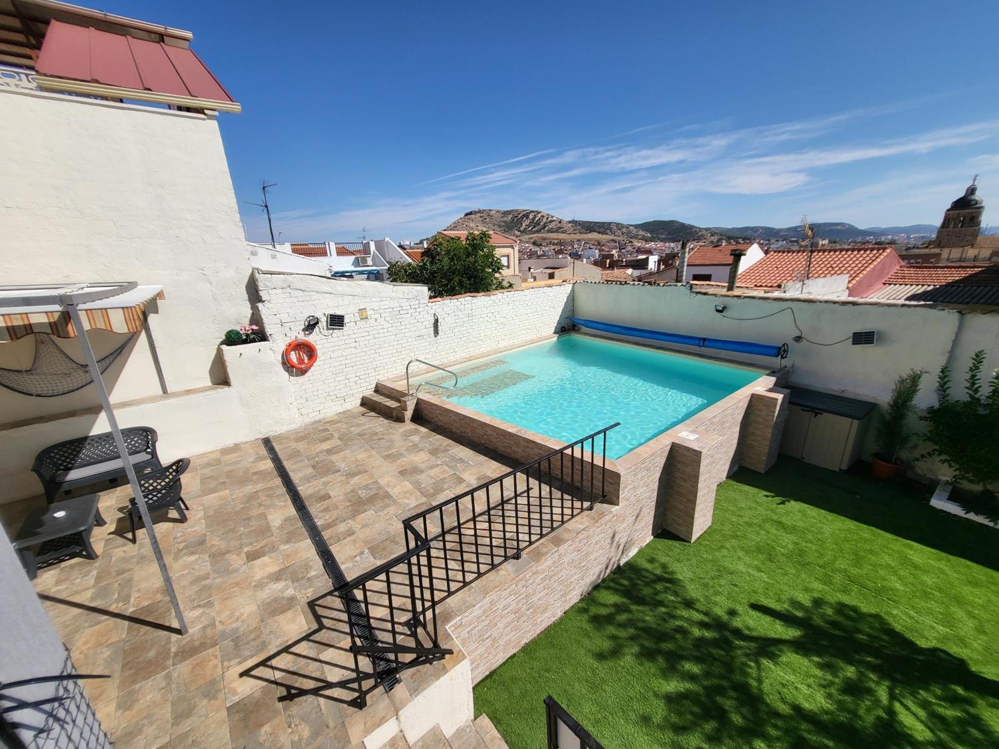 Casa Oasis Puertollano, Una Casa Rural En Puertollano, Agradable, Con Piscina En Zona Tranquila Exteriör bild